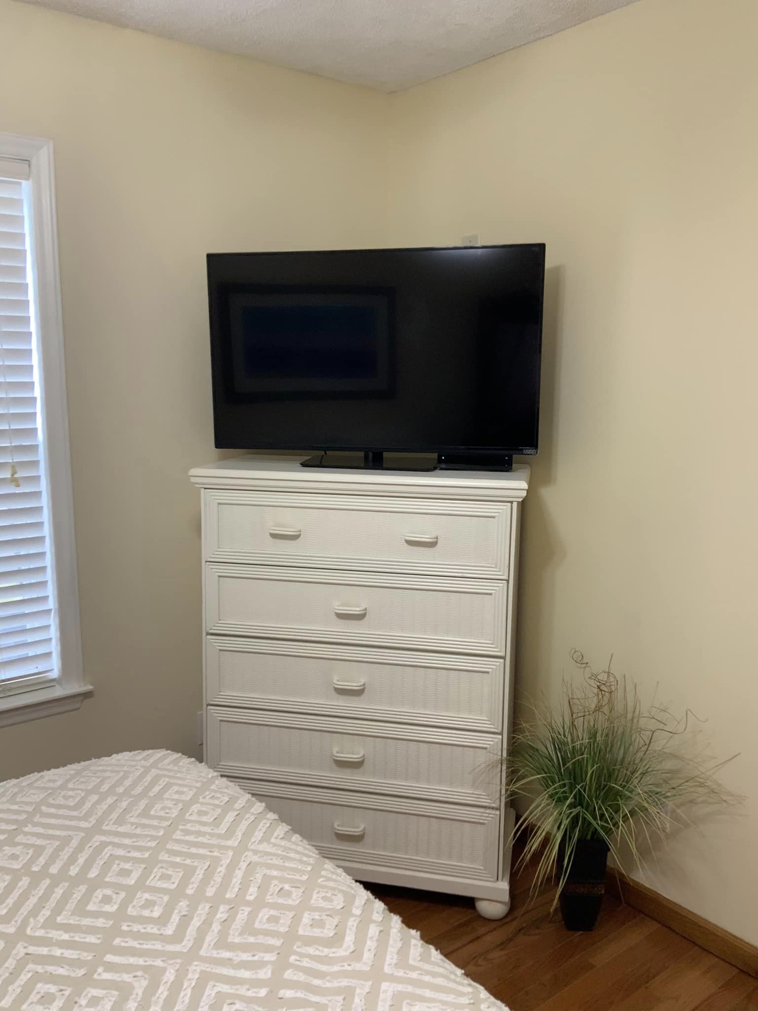 3 Beds 2 Baths - SITE 7024