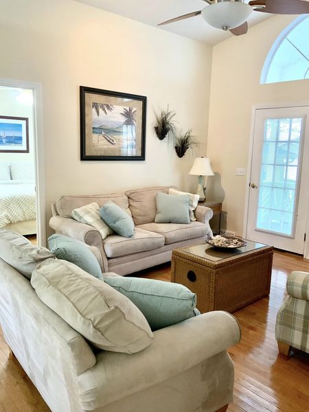 3 Beds 2 Baths - SITE 7024